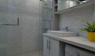 卫生间与厨房并排,且面积都不大,如何装修好 厨房和卫生间装修图