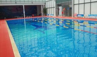 室内泳池用什么加热设备 游泳池设备
